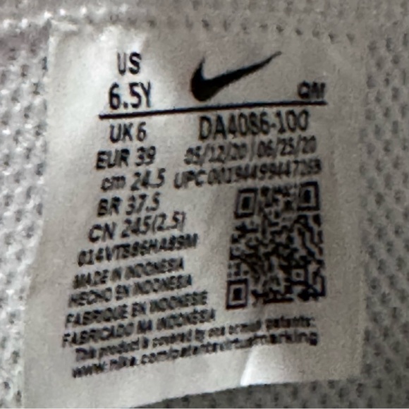 NIKE Blazer Mid '77 (GS) White/Black in Size 6.5Y - Picture 8 of 9